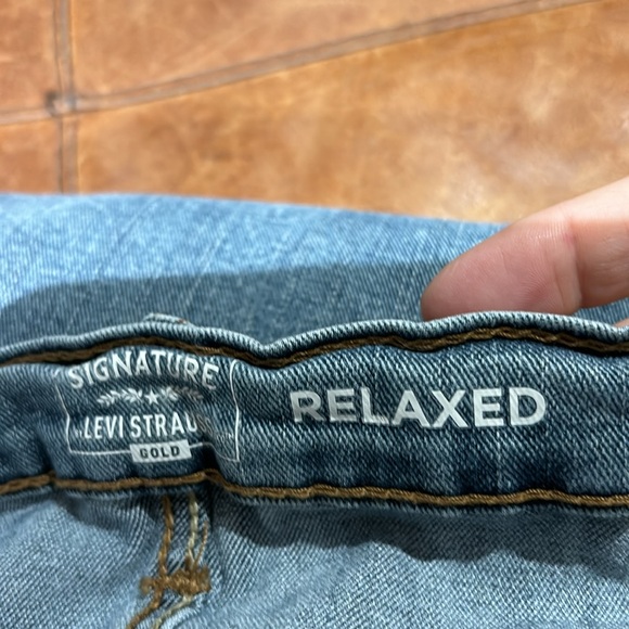 Levi Strauss Signature Gold Mens Jeans 42 x 32 Relaxed Fit - Picture 3 of 7